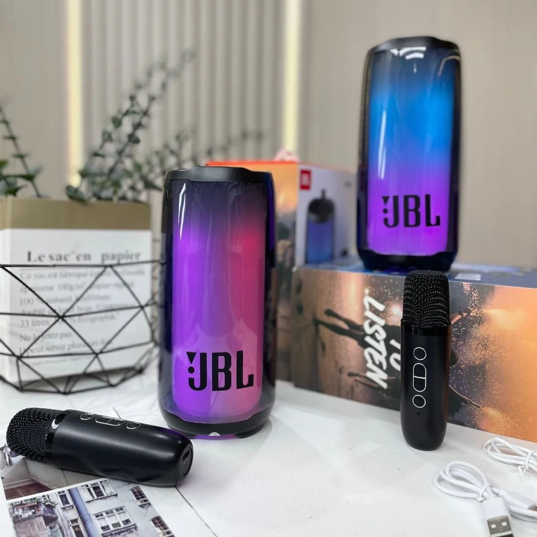 Original Pulse 5 ลำโพงบลูทูธพกพาพร้อมไมโครโฟน, ให้เสียงและไฟเอฟเฟคแบบ 360 องศา กันน้ำและฝุ่นระดับ ราคา 1,515 บาท*ส่งฟรี