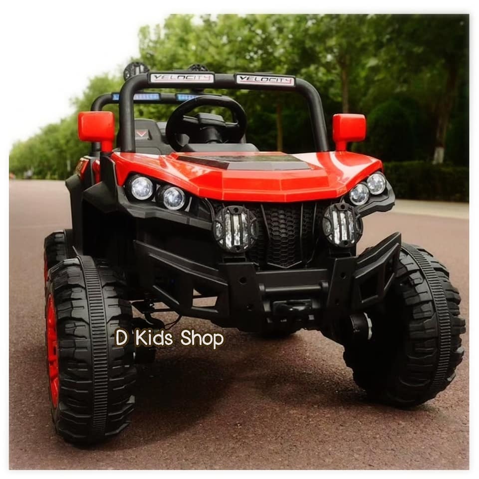 D Kids รถแบตเตอรี่เด็ก รถเด็กนั่ง รถแบตเตอรี่ไฟฟ้าเด็กยกสูงทรงจี๊ป ขนาด 5 มอเตอร์ รถ 4x4 2ที่นั่ง มีไฟ LED สปอร์ทไลท์ด้านหน้า ราคา 3,390 บาท*ส่งฟรี