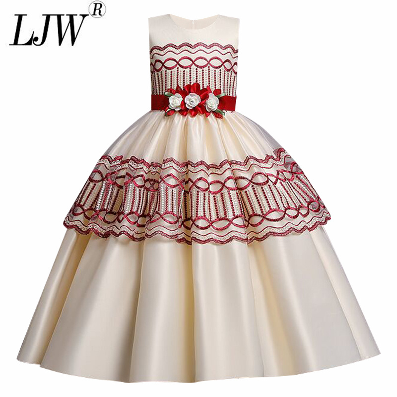 2021 New sleeveless lace Full dress Elegant and high-end clothing in summer The girl went to the birthday party Full dress 4-14T ราคา  1,540 บาท*ส่งฟรี
