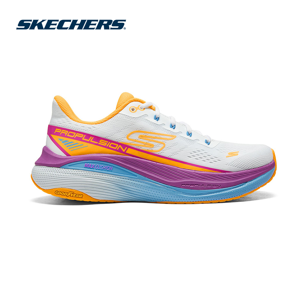 Skechers สเก็ตเชอร์ส รองเท้า ผู้หญิง GOrun Max Cushioning Propulsion Shoes - 128901-WOR ราคา 3,415 บาท*ส่งฟรี
