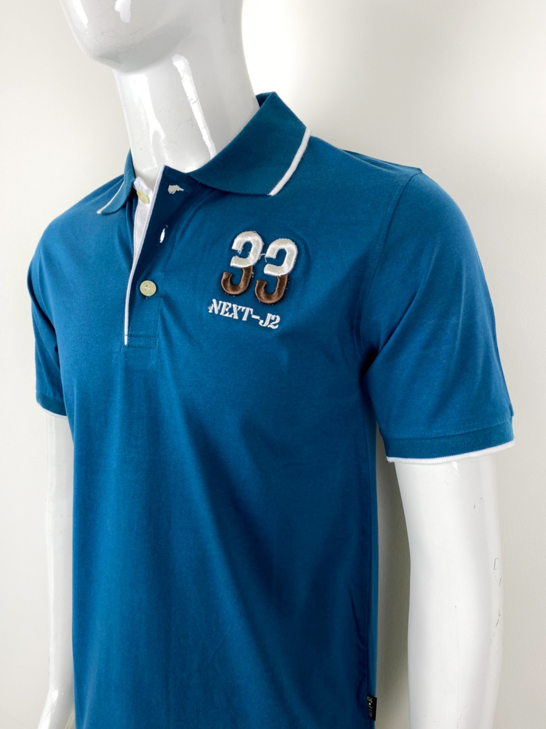 เสื้อโปโลชาย ยี่ห้อ Next-J2 ผ้าคอตตอน100 Men Polo Shirt cotton100% มีหลายสีให้เลือก M-รอบอก38นิ้ว , L-รอบอก42นิ้ว ,Xl-รอบอก46 นิ้ว