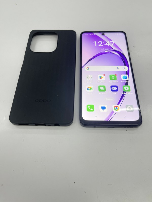 Oppo A3 สีดำ สปาร์คเคิล ประกันนาน สภาพเยี่ยม ราคาถูกใจ ราคา 4,200 บาท*ส่งฟรี