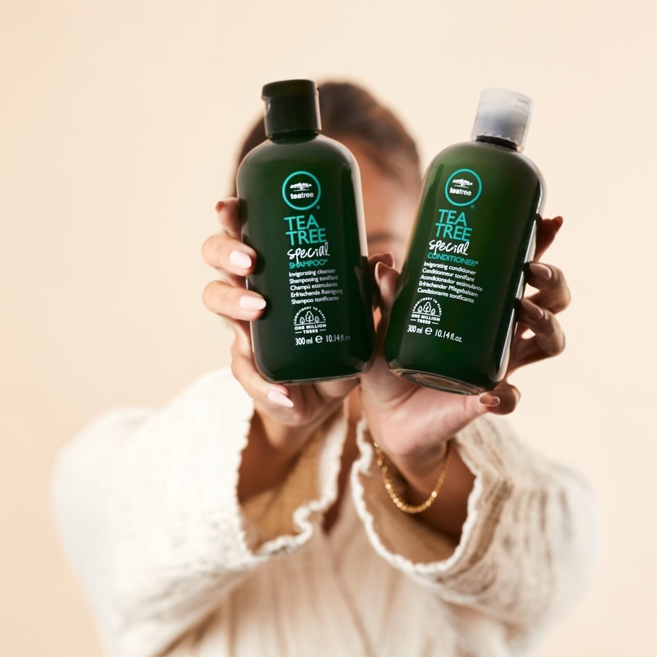Paul Mitchell TEA TREE SPECIAL 300 ml.แชมพู ครีมนวดผม สูตรเย็น ช่วยขจัดรังแค แก้อาการคัน ราคา 1,250 บาท*ส่งฟรี
