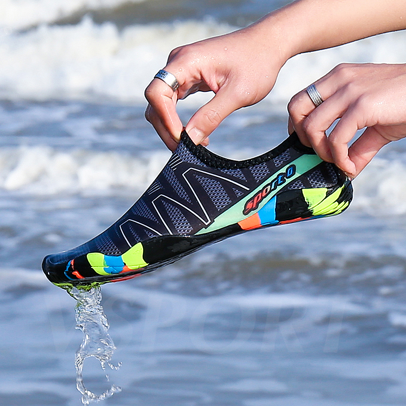 ภาพอธิบายเพิ่มเติมของ (Free shipping) 100% genuine water shoes beach shoes sea shoes