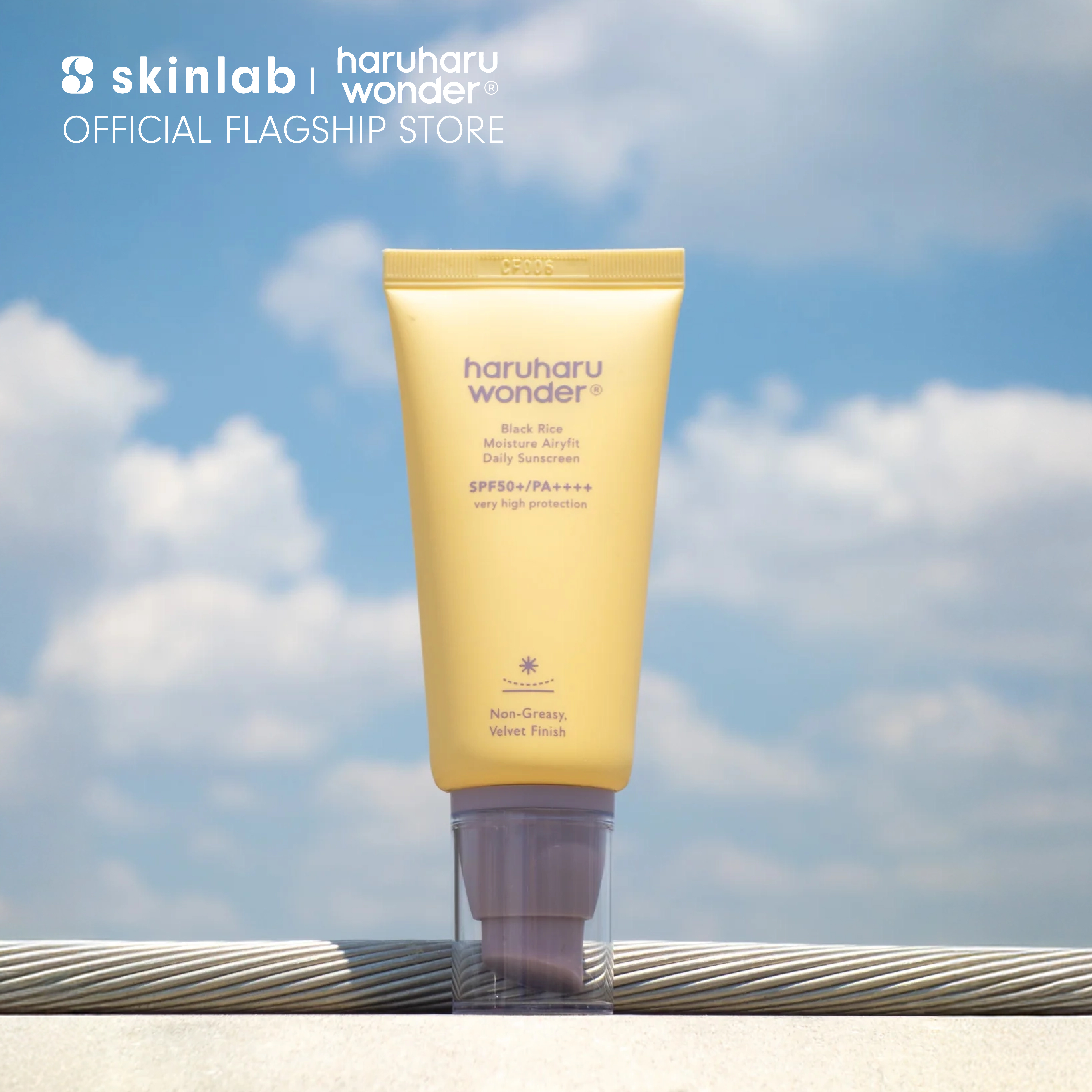 Haruharu Wonder - Black Rice Moisture Airyfit Daily Sunscreen Spf50+/Pa++++ 50 Ml. Light Sunscreen Moisturizes Without Being Greasy ราคา 869 บาท*ส่งฟรี