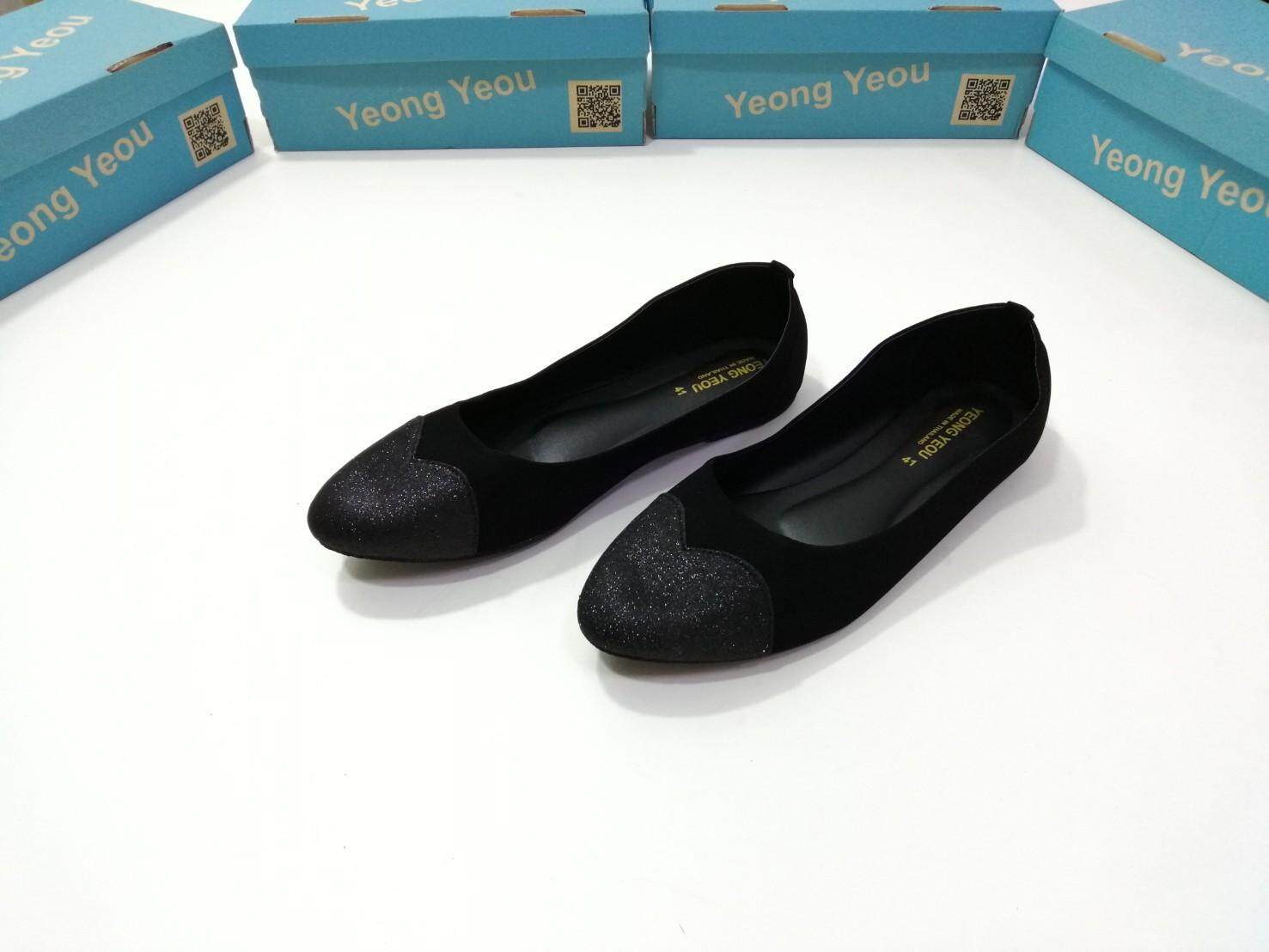 yeong yeou รองเท้าคัทชูหัวแหลมส้นแบนผ้านูบัคบิ๊กไซส์ รหัสyy708-1