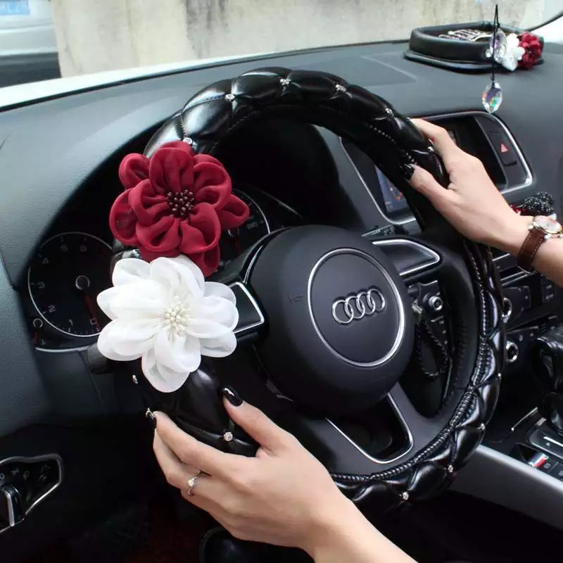Car-Styling-Flower-Crystal-Leather-Car-Interior-Accessories-Neck-Cushion-Steering-Wheel-Covers-Handbrake-Gears-Seat (9)