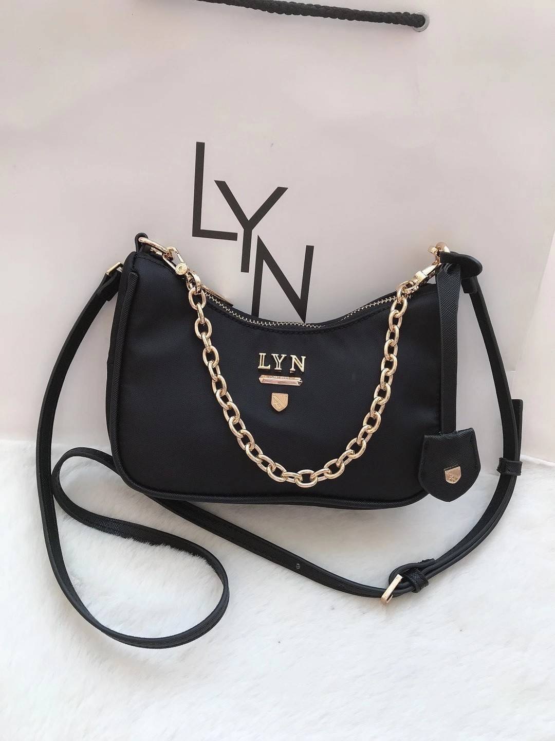 Lyn best sale rosee crossbody