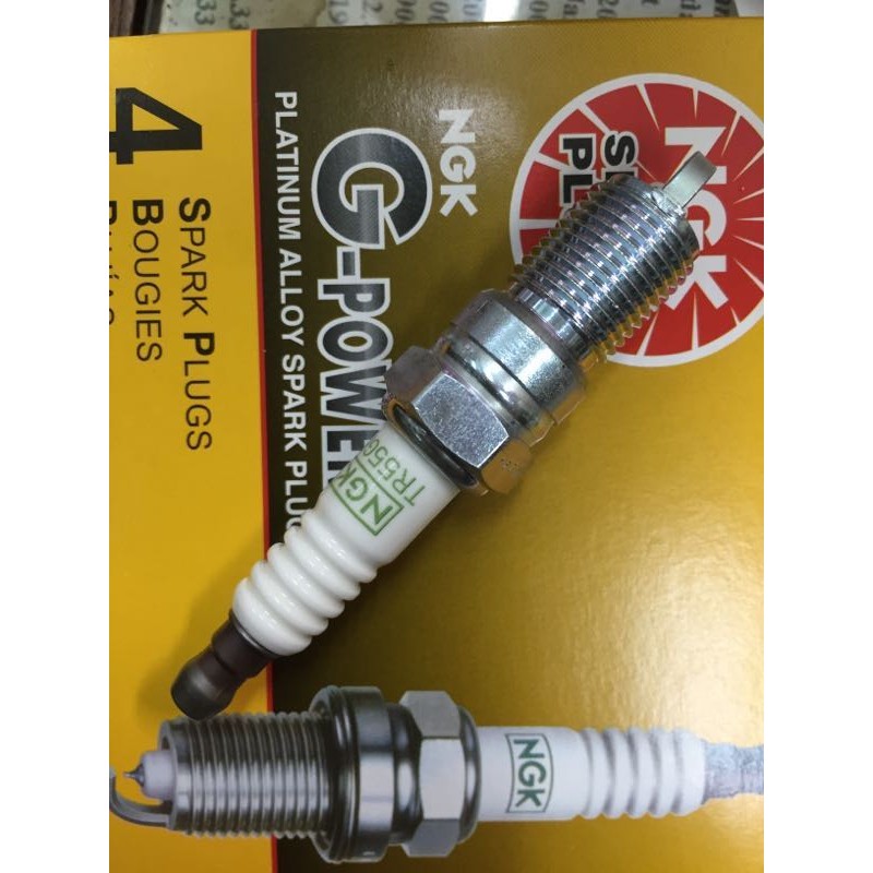 หัวเทียนngk platinum สำหรับ honda jazz city 2003-2012 ราคาตัวละ ราคา 120 บาท*ส่งฟรี