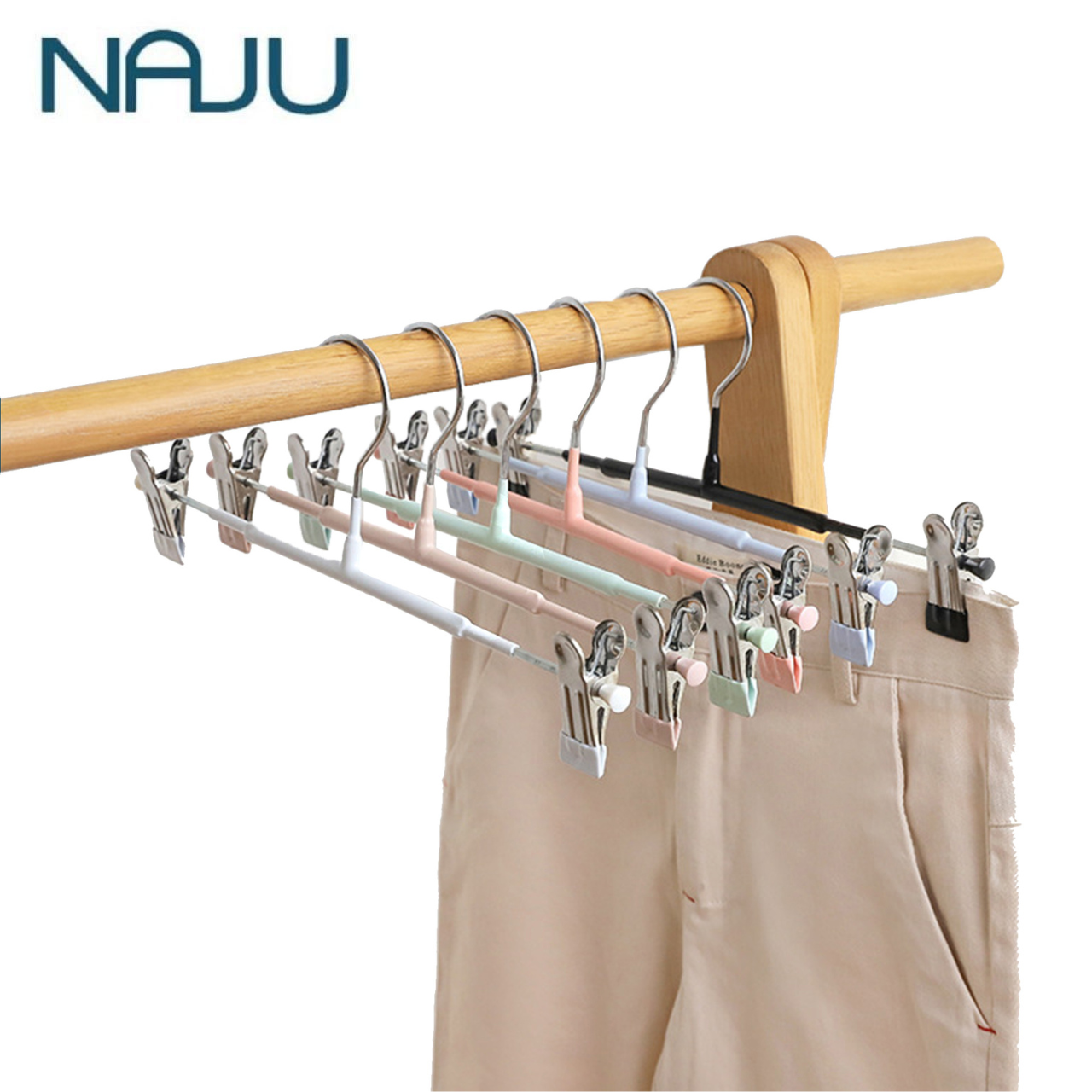 Naju ไม้เเขวนหนีบผ้า ไม้แขวนเสื้อหนีบ ไม้แขวนเสื้อแบบหนีบ ยกแพ็ค 10ชิ้น หนีบผ้าแน่น ไม่หลุด ที่หนีบปรับระดับได้ ราคา 9 บาท*ส่งฟรี