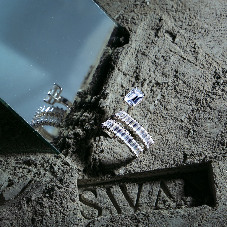 SWAN - PPW Spiral of Art Two and Half Ring ดีไซน์แหวนเกลียวที่โดดเด่น ที่สะกดทุกสายตา ราคา 2,990 บาท*ส่งฟรี