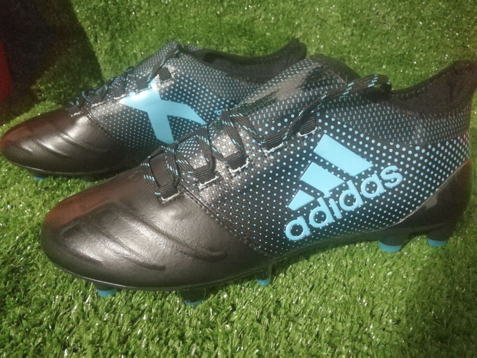 เกี่ยวกับ ส่งจากกรุงเทพ Adidas_X 17.1 รองเท้าฟุตซอล รองเท้าฟุตบอลรองเท้าฟุตบอลอาชีพรองเท้าฟุตบอลฟุตซอล รองเท้าสตั๊ด