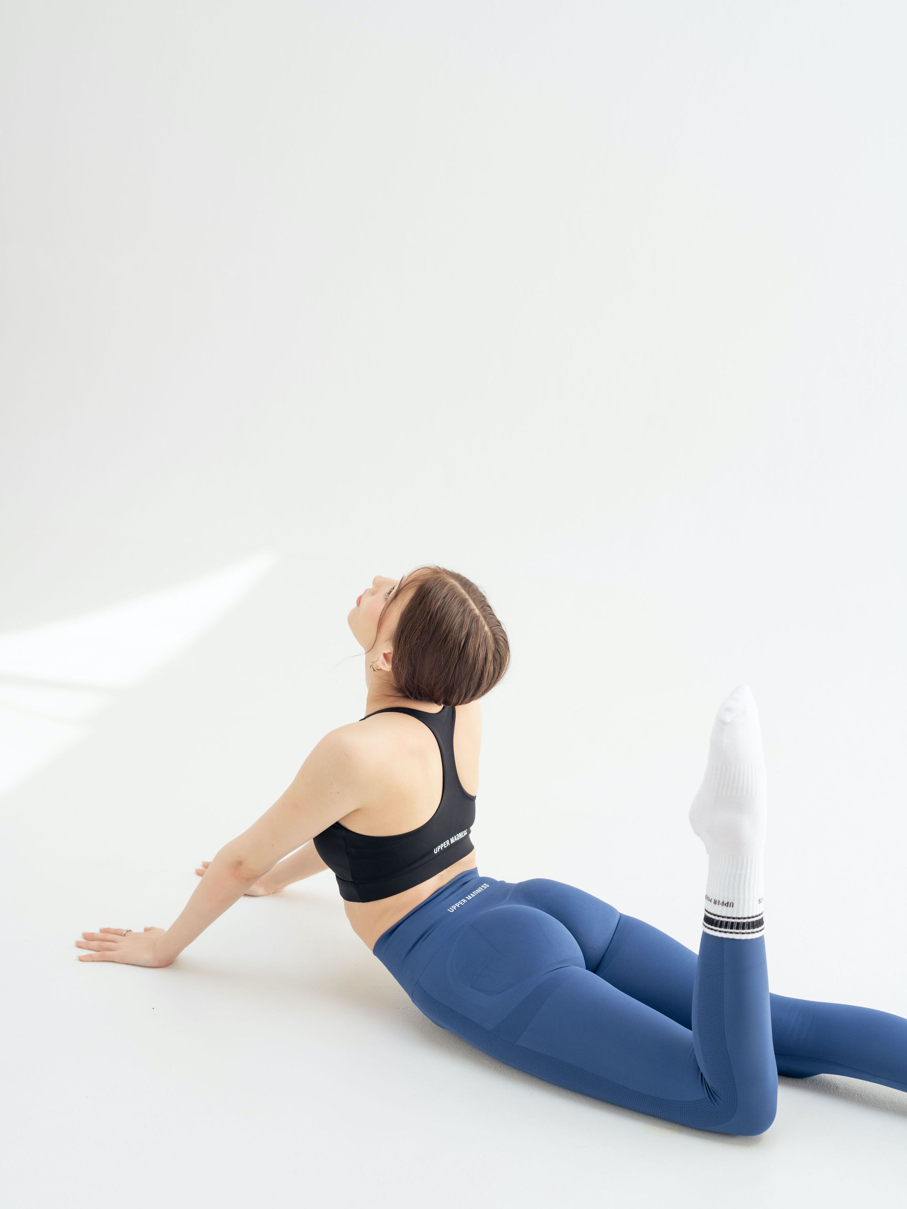 Upper Madness Malibu Leggings Navy ราคา 1,490 บาท*ส่งฟรี