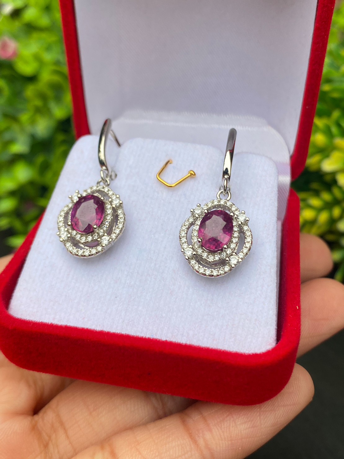ต่างหู พลอย ทับทิม (Ruby Earrings) พลอยแท้ อัญมณีมงคลประจําวันเกิด เครื่องประดับพลอย ราคา 3,900 บาท*ส่งฟรี