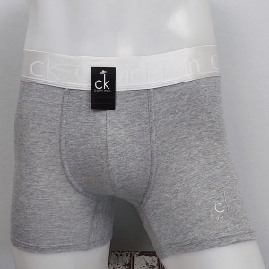 ภาพหน้าปกสินค้าBoxer Calvin Klein กางเกงบ๊อกเซอร์โลโก้นูน CK ผ้าคอตตอน ยืดหยุ่นสูง คุ้มเกินราคา ซึ่งคุณอาจชอบสินค้านี้
