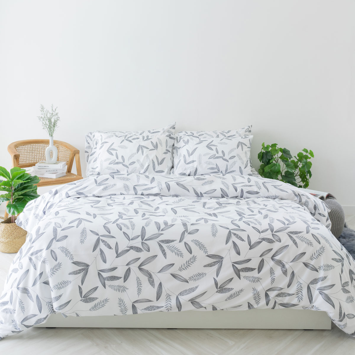 Darling Mattress ที่นอนดาร์ลิ่ง ชุดผ้าปูและผ้านวม รุ่น NANOTECH ลาย Leaf (NANOTECH Leaf Bedsheet set) ราคา 1,490 บาท*ส่งฟรี