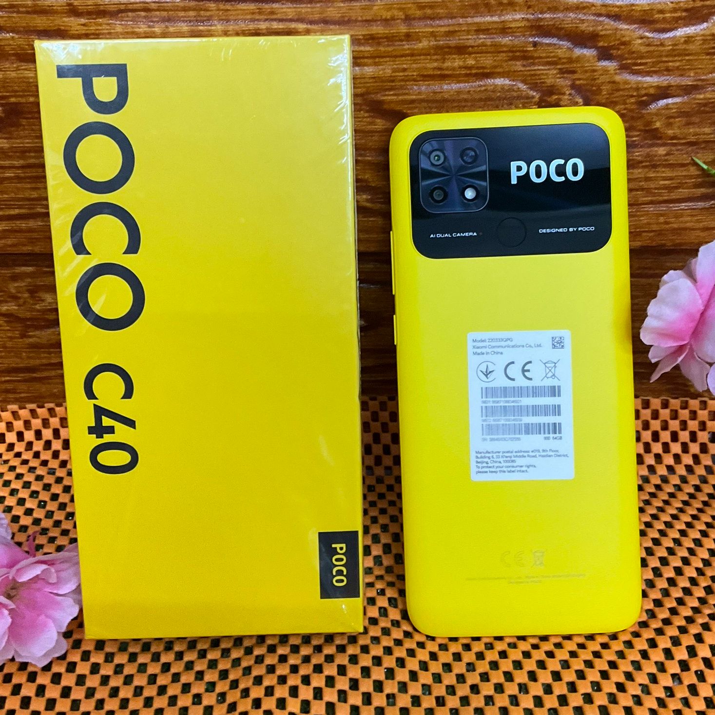 POCO C40 Ram 4GB / Rom 64GB จอ 6.71 แบตเตอรี่ 6,000mAh กล้องดิจิตอล 13+2MP ฟรี หูฟัง ราคา 3,289 บาท*ส่งฟรี