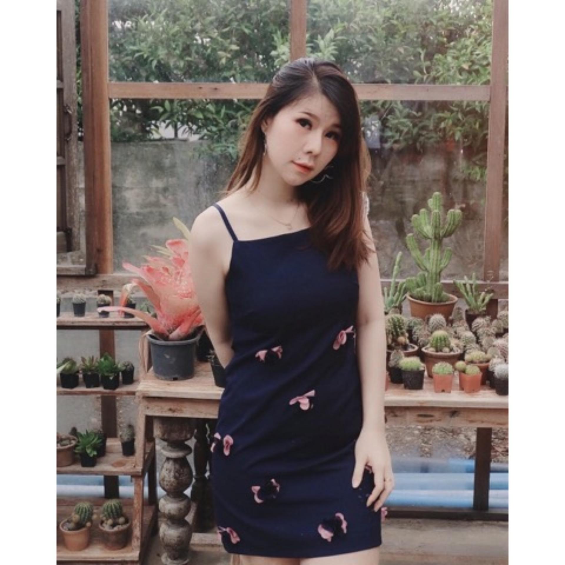 Arthitaya mini dress original เดรสสายเดี่ยวทรงเอ