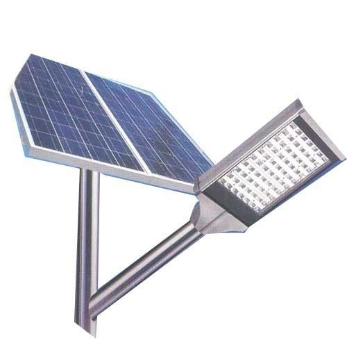 SOLAR LED STREET LIGHTโคมไฟถนนโซล่าร์เซลล์ กำลังไฟ 30 วัตต์ พร้อมขายึดแผงโซล่าร์และขายึดเสาไฟ และรีโมทคอนโทรล