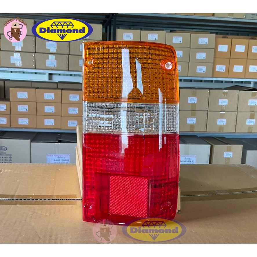 ตราเพชร ฝาไฟท้าย TOYOTA MIGHTY X ปี 1989-1998 โตโยต้า ไมตี้ เอ็กซ์ ไดมอนด์ Diamond ราคา 85 บาท*ส่งฟรี