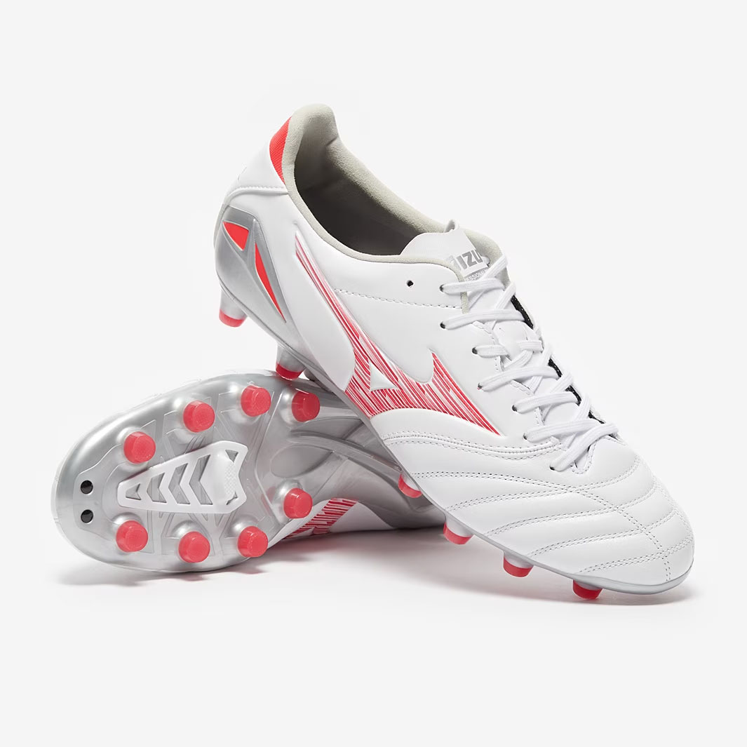 รองเท้าฟุตบอล Mizuno Morelia Neo IV Pro FG ราคา 6,500 บาท*ส่งฟรี