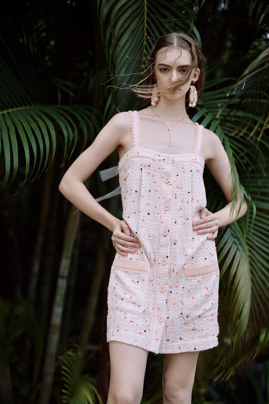 DR009ORHL23_CNYsale เดรสทรงbaby doll ผ้าทวีต สายเดี่ยว ราคา 9,950 บาท*ส่งฟรี