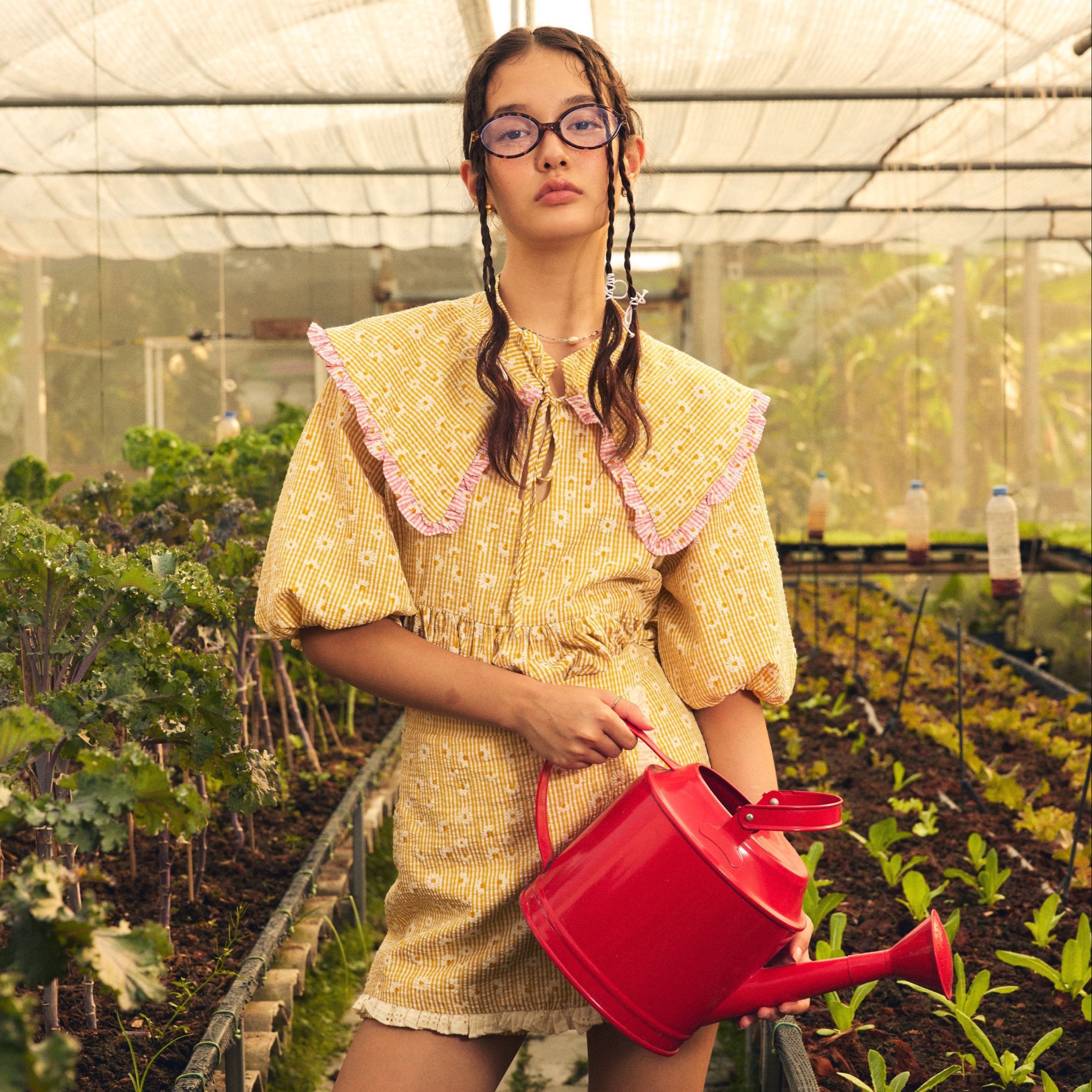 lookbookpetite ellen top (adult) yellow daisy ราคา 1,250 บาท*ส่งฟรี