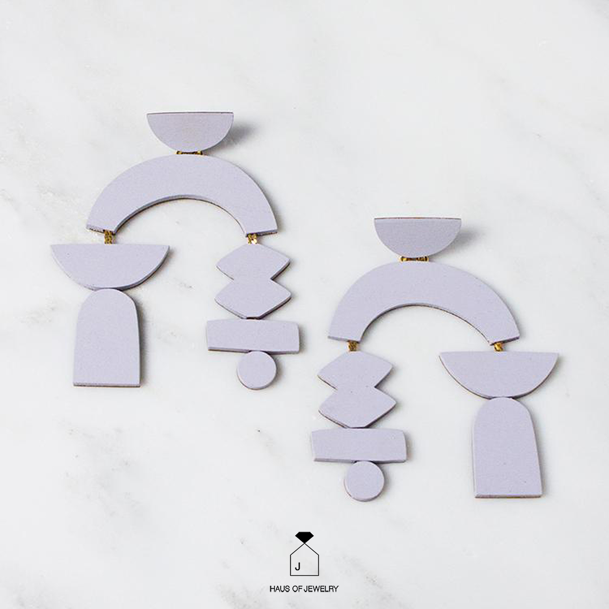 Haus of Jewelry - Wolf & Moon SILHOUETTE EARRINGS ต่างหูไม้ เพ้นท์มือ ราคา 7,790 บาท*ส่งฟรี