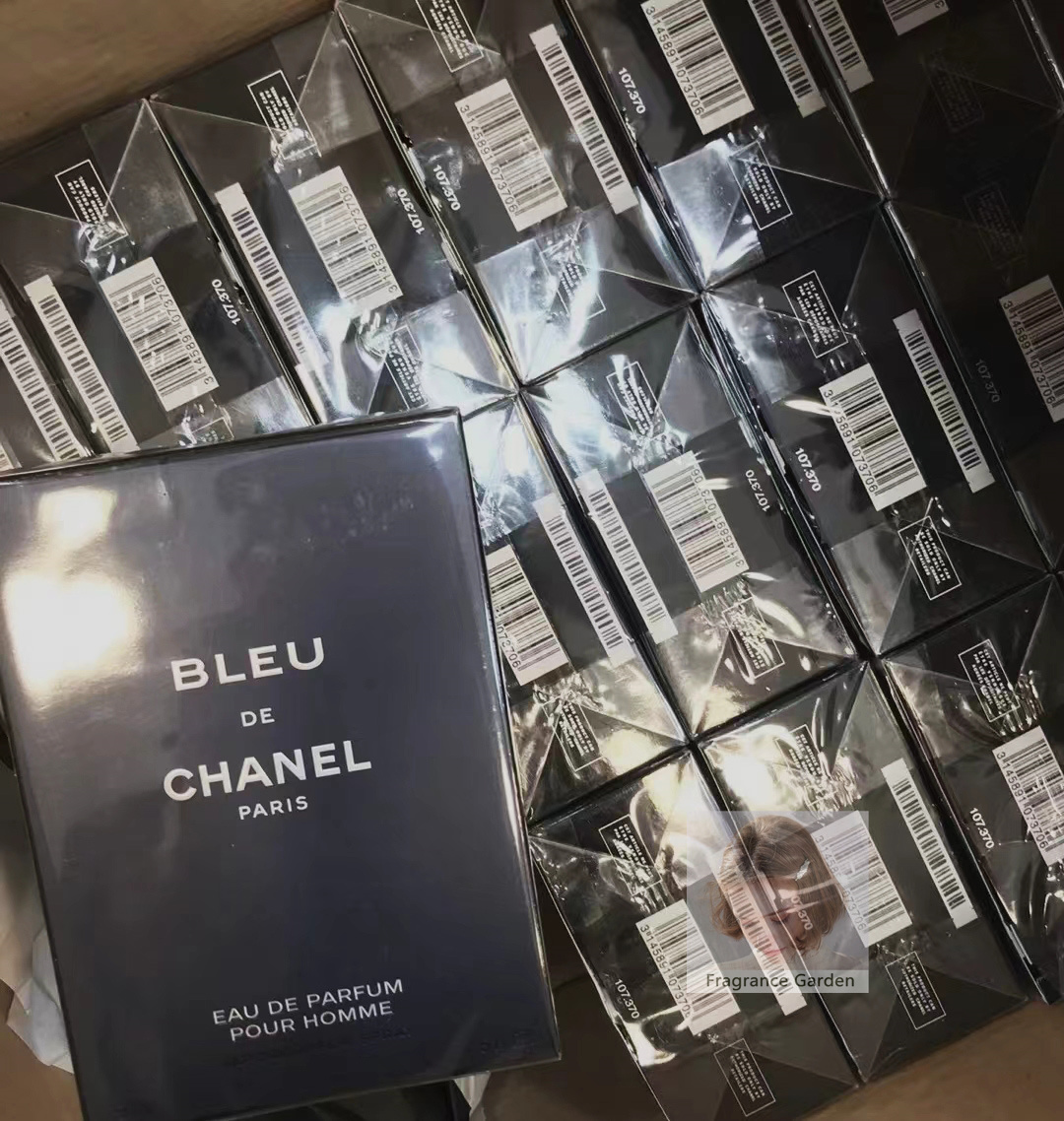 มุมมองเพิ่มเติมของสินค้า 🔥spot🔥🎁ซื้อ 1 แถม2🎁(ส่งตัวอย่าง) Chanel Bleu Parfum EDP EDT100ML Chanel chance ผู้ชาย นำหอมผู้ชาย ส่งของไว น้ำหอมชาแนล