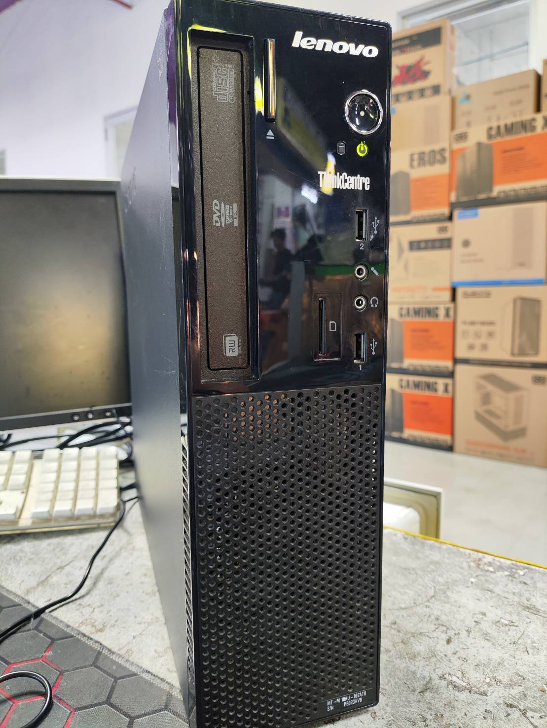 คอมพิวเตอร์เล่นเกมส์ออนไลน์ CPU Intel Core 2 / i3 / i5 (เลือกได้) **RAM 8 GB SSD 120 GB or HDD 500 REFURBISHED ราคา 1,500 บาท*ส่งฟรี