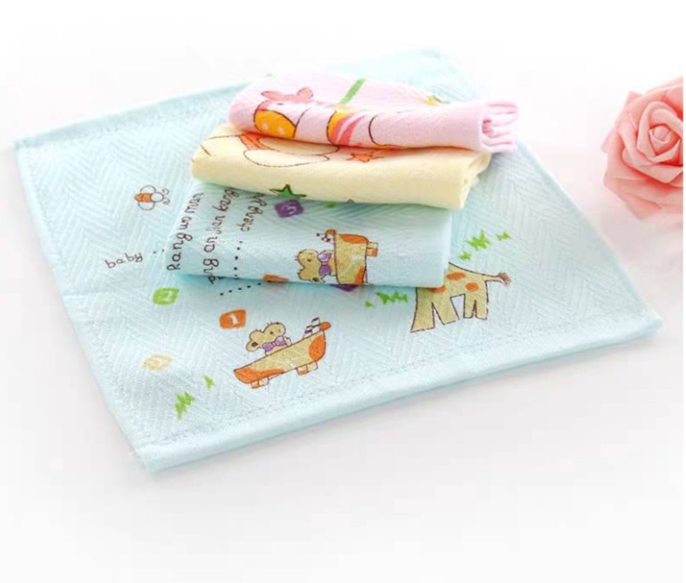 ผ้าเช็ดหน้าเด็ก เนื้อผ้าสาลู 2 ชั้น ลายน่ารัก คละสี 3/6ผืน ขนาด30x30cm เบาบางสบาย ระบายอากาศได้ดี แห้งเร็ว ผ้าเช็ดหน้า พร้อมส่ง