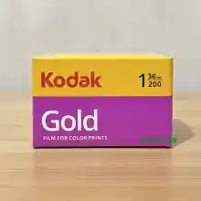 ภาพขนาดย่อของสินค้าฟิล์มสี Kodak GOLD 200 35mm 135-36 Color Film ฟิล์มถ่ายรูป ฟิล์มใหม่ ฟิล์ม 35มม.