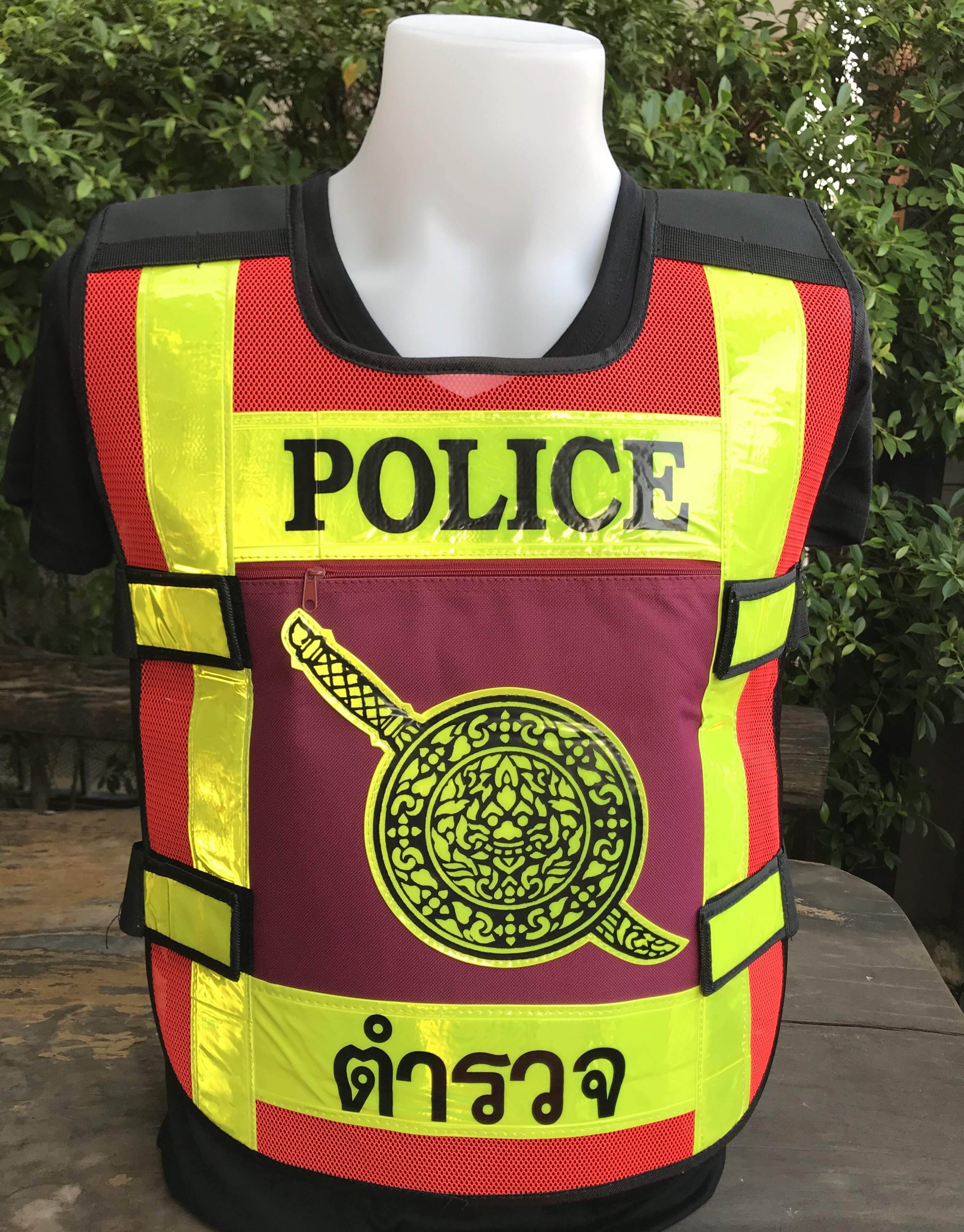 เสื้อตำรวจ เสื้อสะท้อนแสง เสื้อจราจร เสื้อสายตรวจ มี4สี ราคา 359 บาท